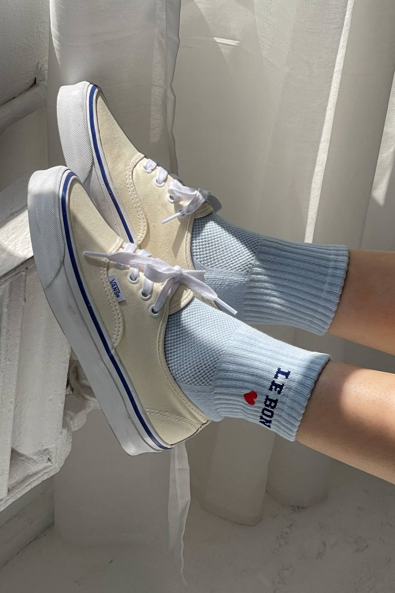 Le Bon Shoppe | Embroidered Crew Socks - Sky Blue