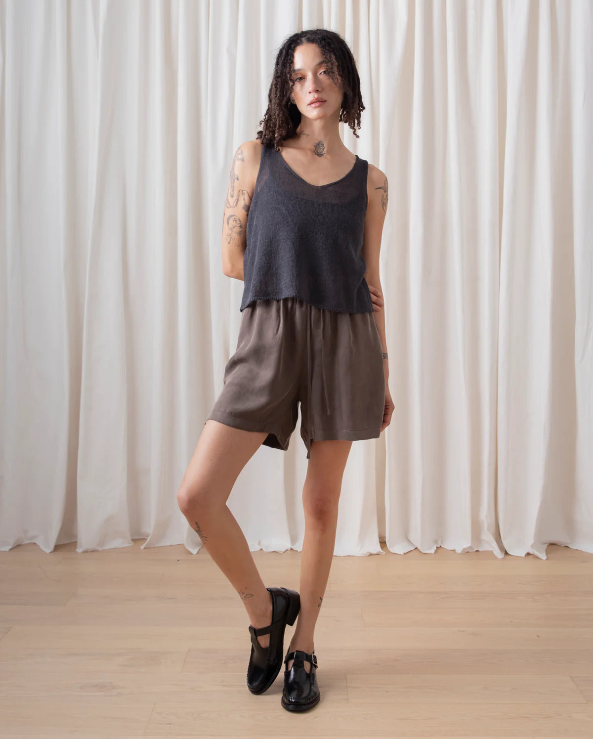 Ali Golden | Crop Linen Tank