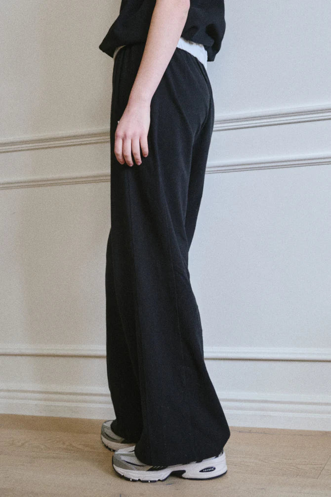 Le Bon Shoppe | Breezy Pants - Black