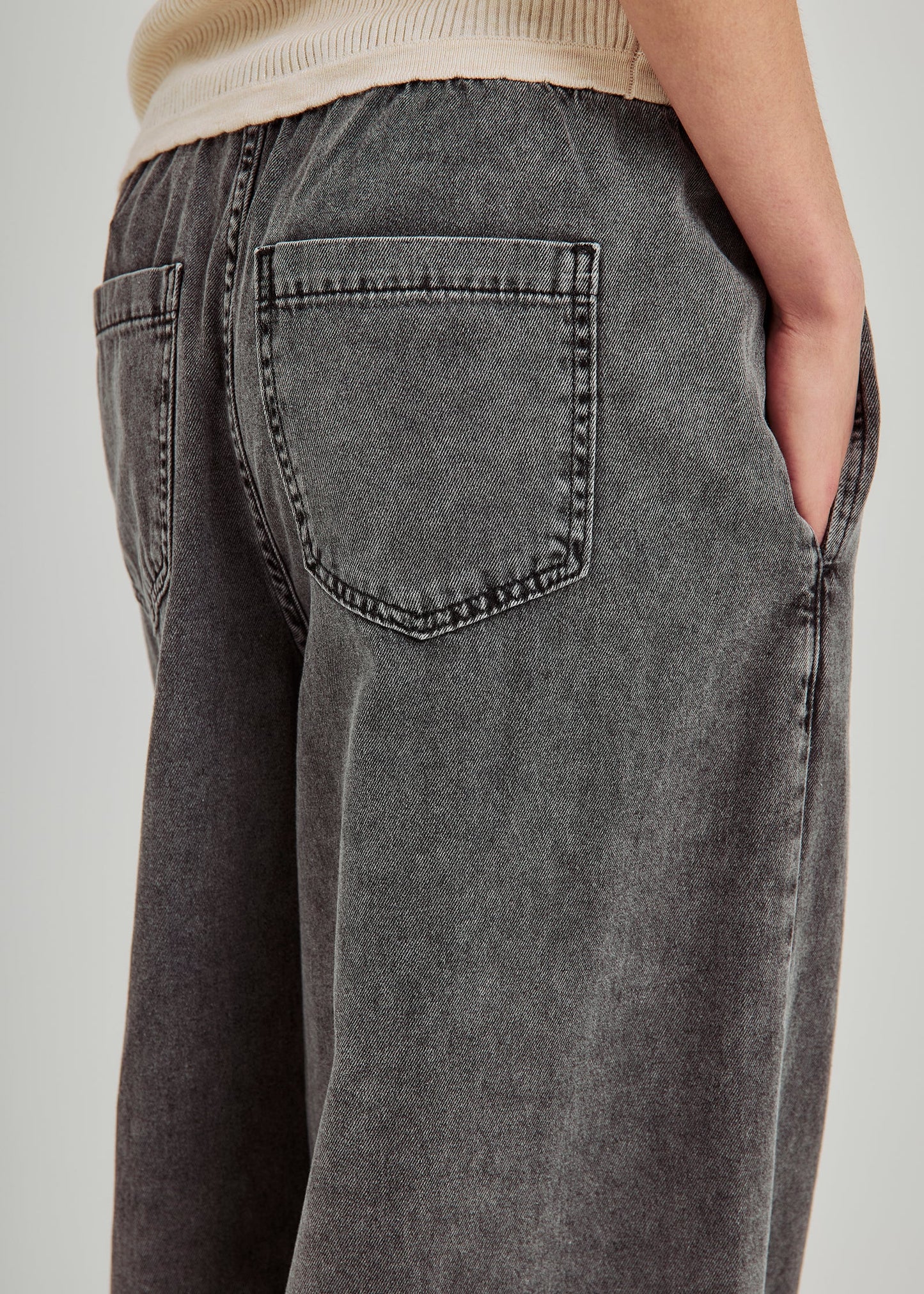 NORR | Caddie Loose Denim Pants - Grey