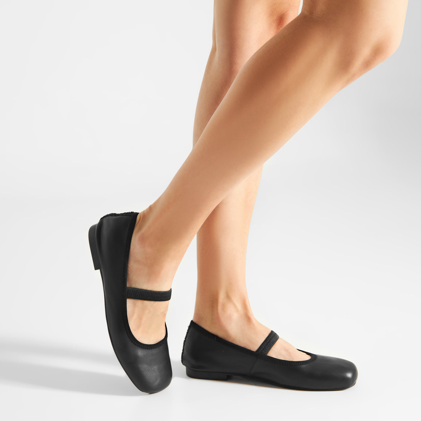 Woden | Cath L Flats - Black