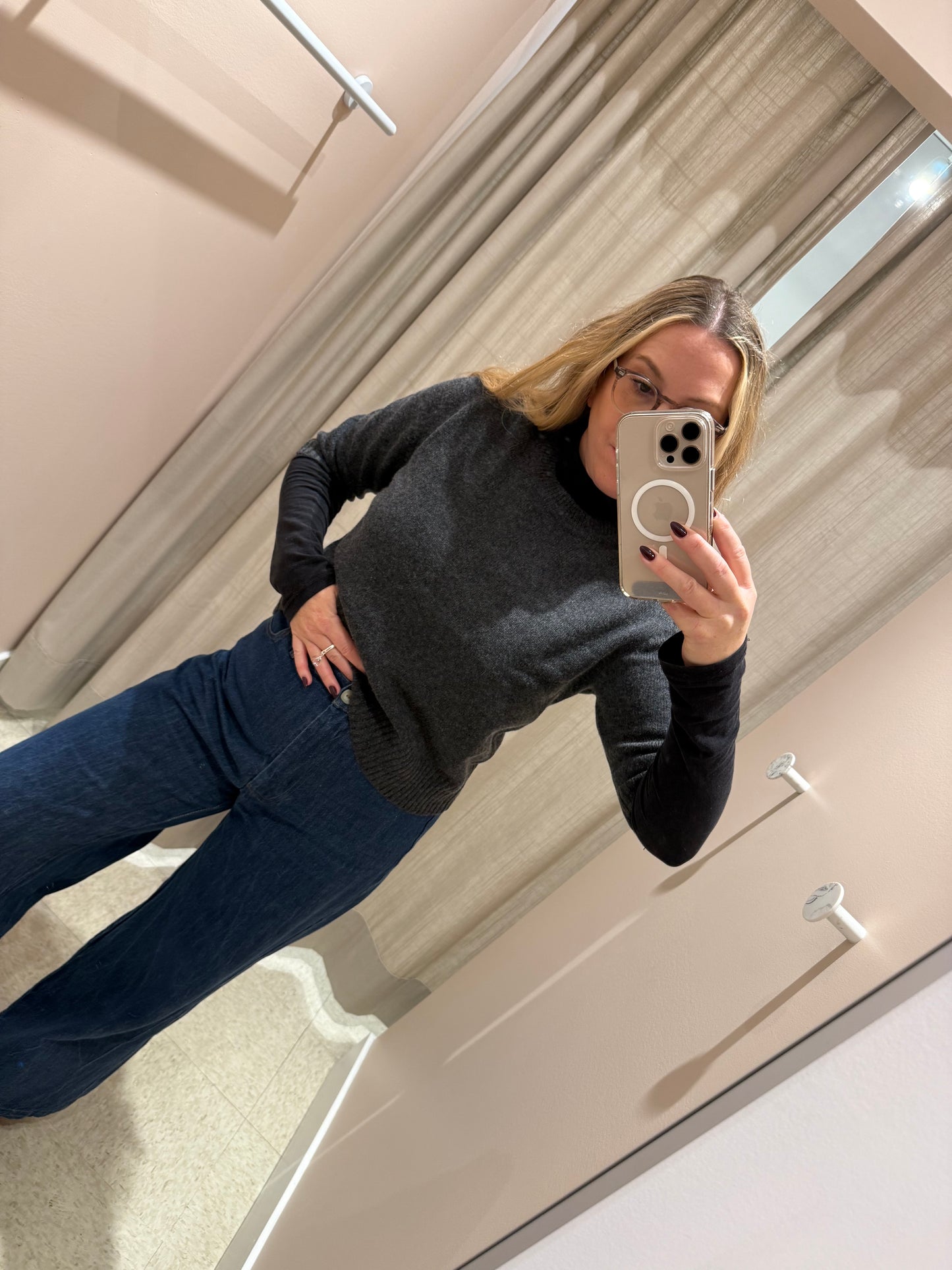 Naif | Holly Sweater - Charcoal