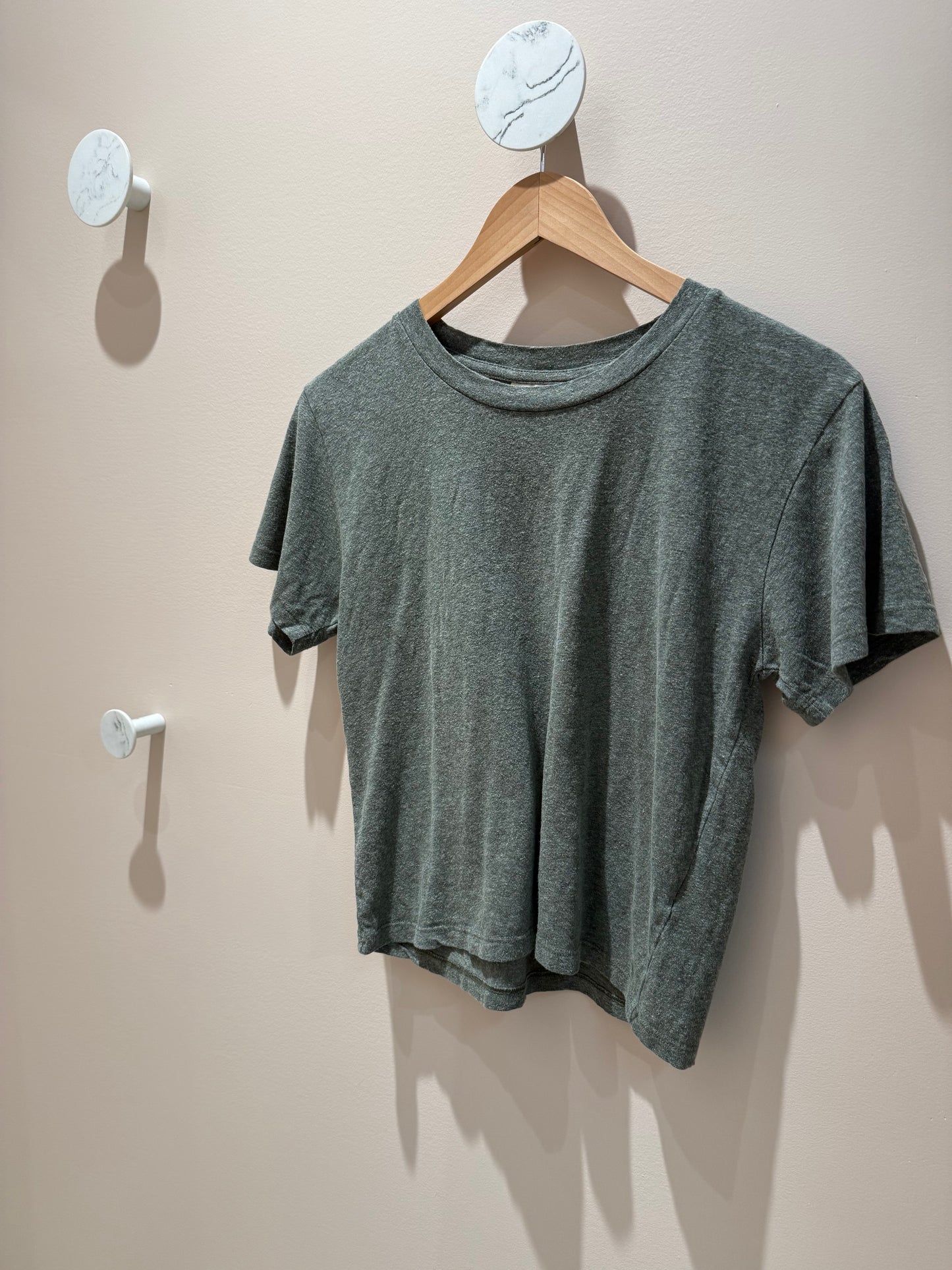 Jungmaven | Heathered Cropped Lorel Tee - Olive Green