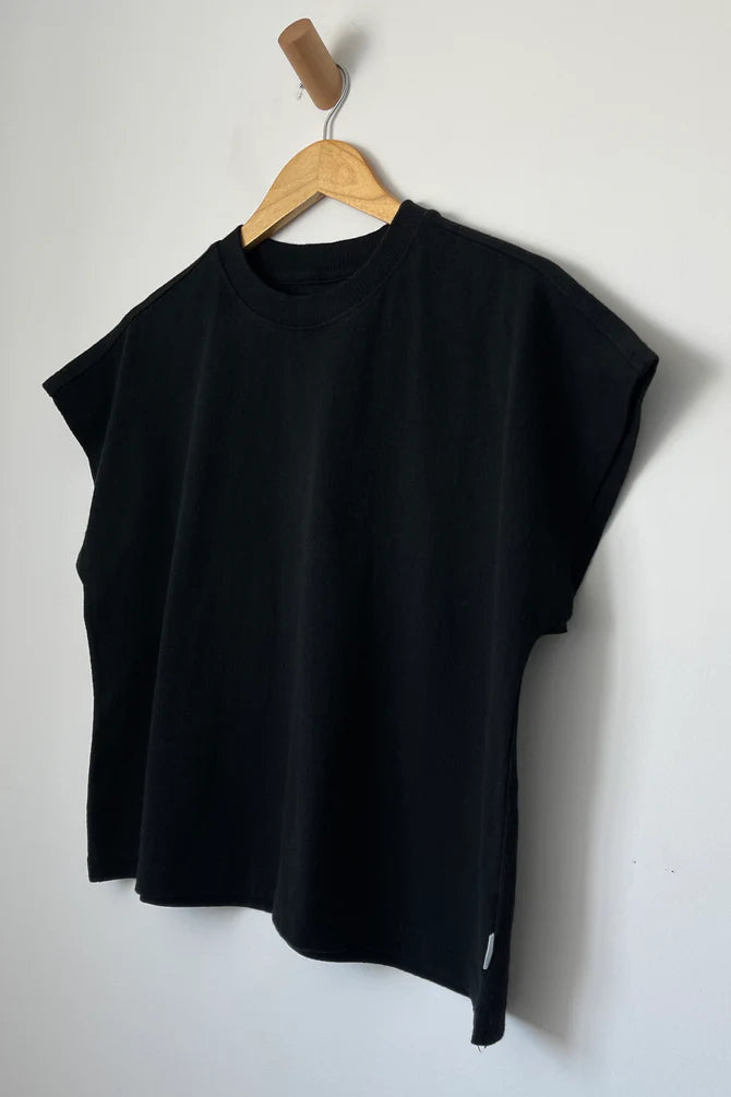 Le Bon Shoppe | Jeanne Tee - Black