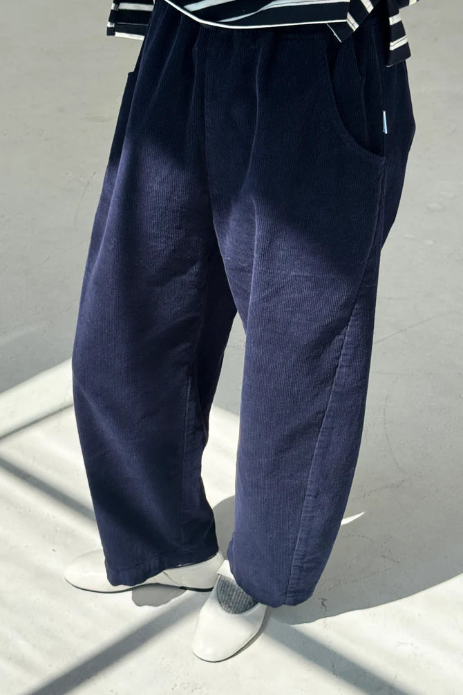 PRE-ORDER Le Bon Shoppe | Corduroy Arc Pants - Navy