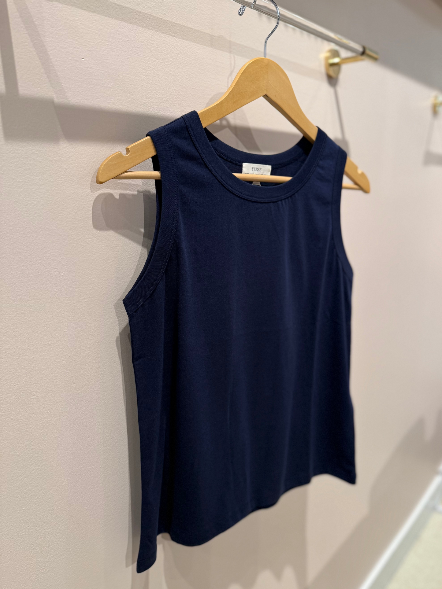 Yerse | Basic Round-Neck Tank - Navy