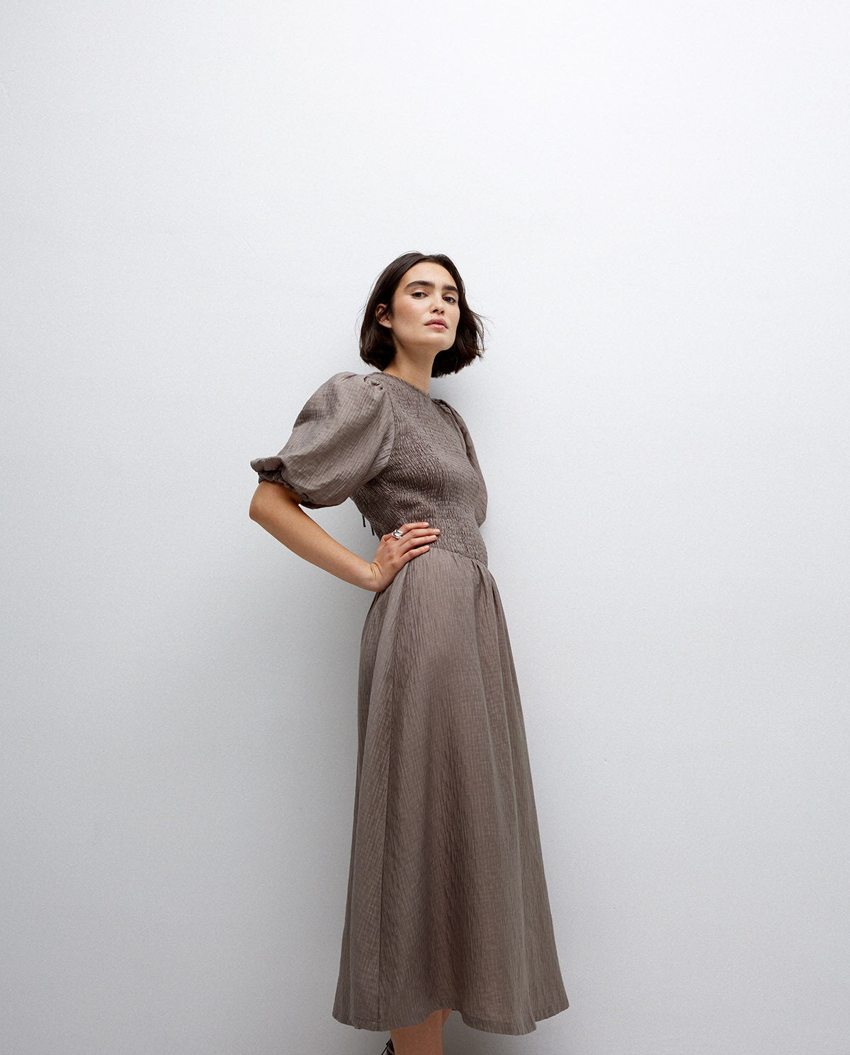 Yerse | Long Puffed-Sleeve Dress - Khaki