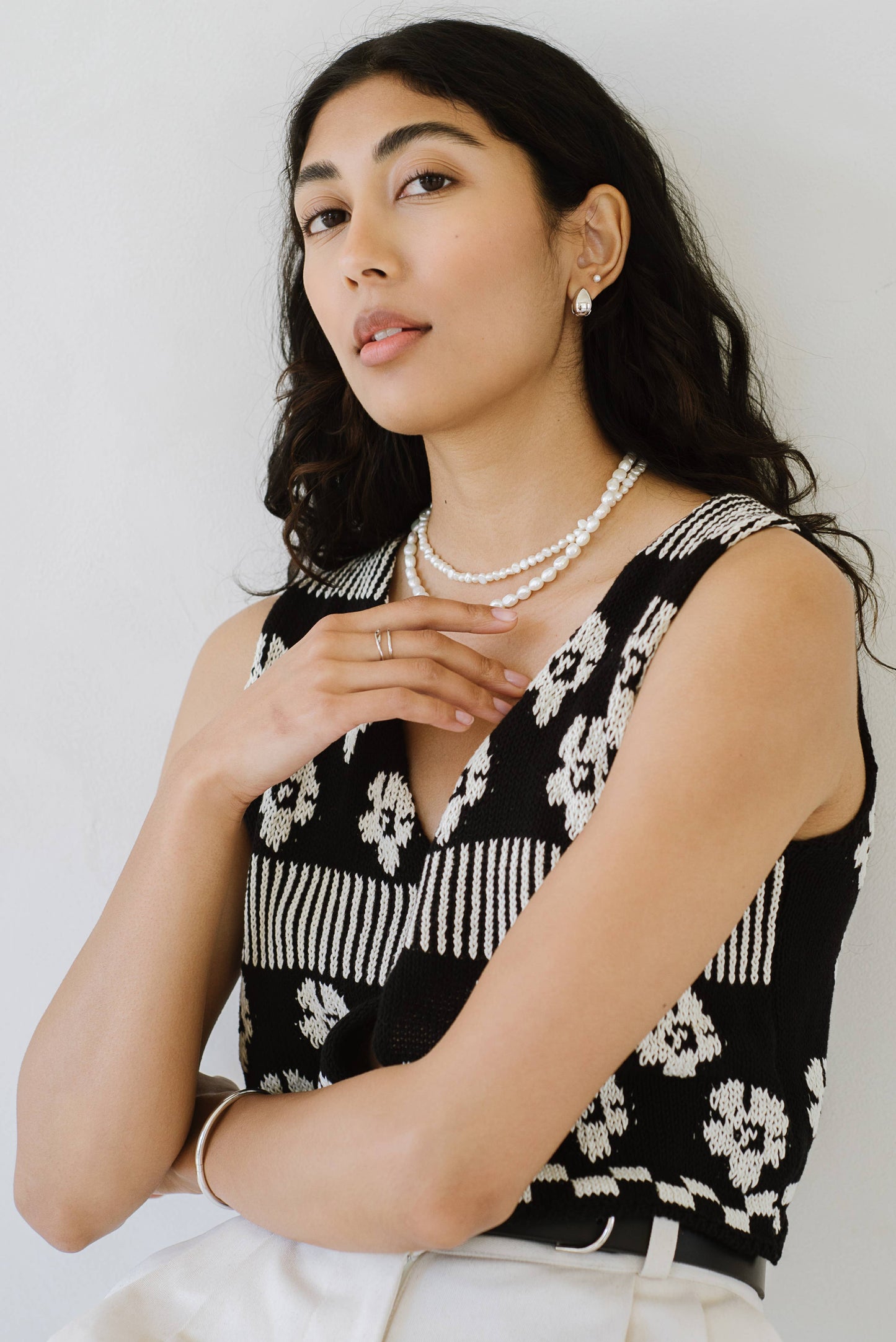 Kara Yoo | Almond Huggie Hoops - Gold