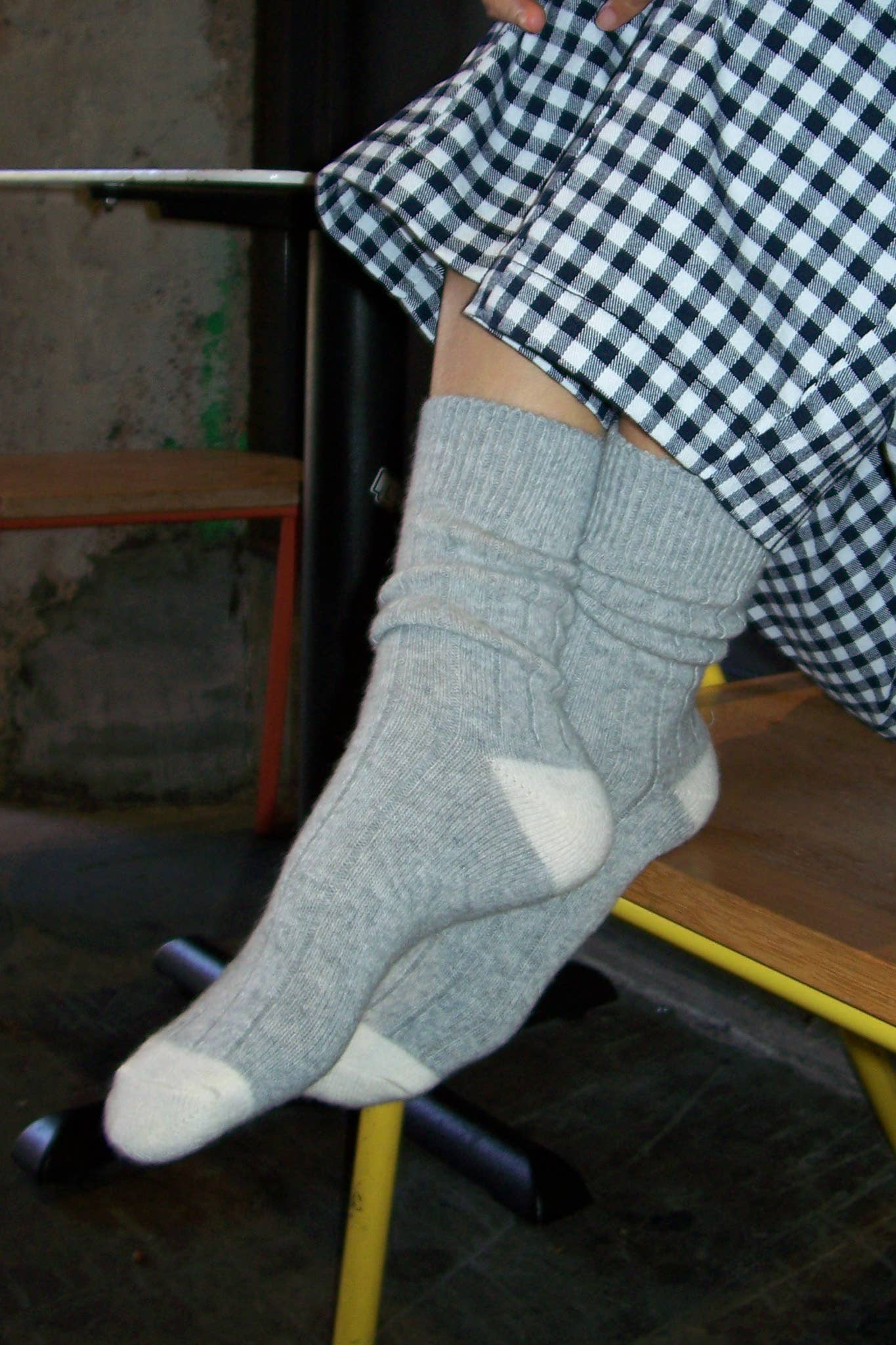 Le Bon Shoppe | Classic Cashmere Socks - Black