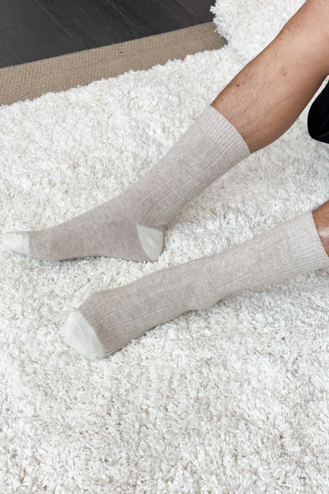Le Bon Shoppe | Extended Cashmere Classic Socks - Fawn