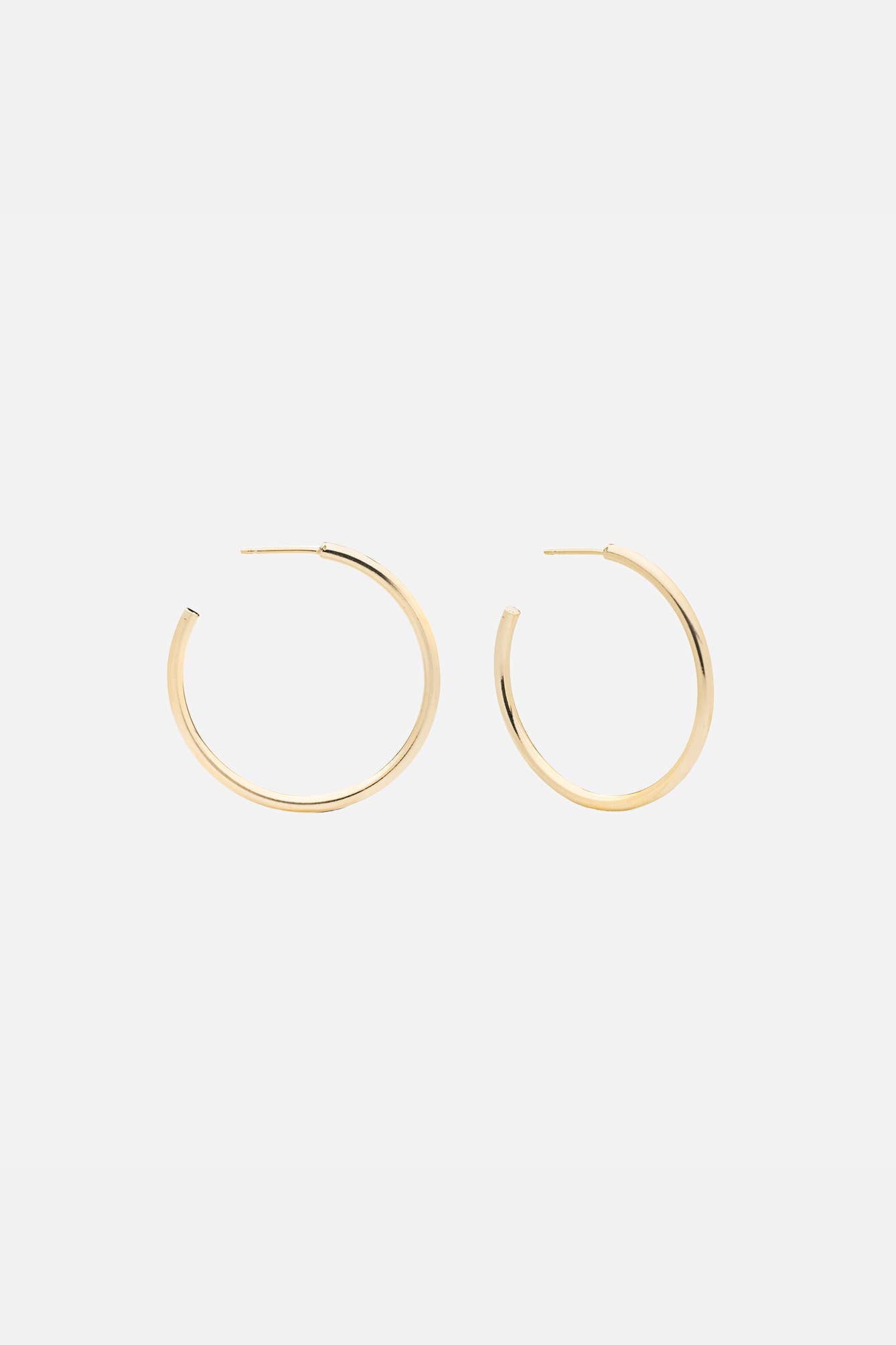 Kara Yoo | Arlo Large Hoops - Gold