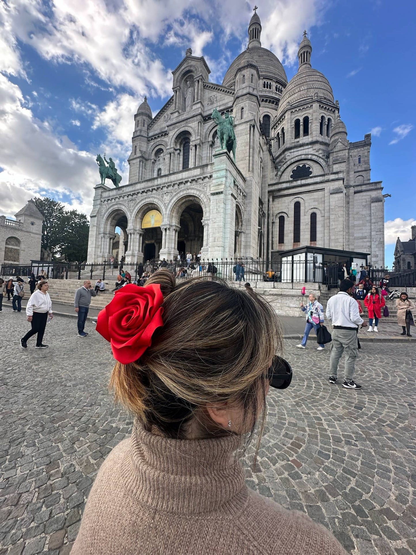 Solar Eclipse | Handmade Satin Rose Claw - Red