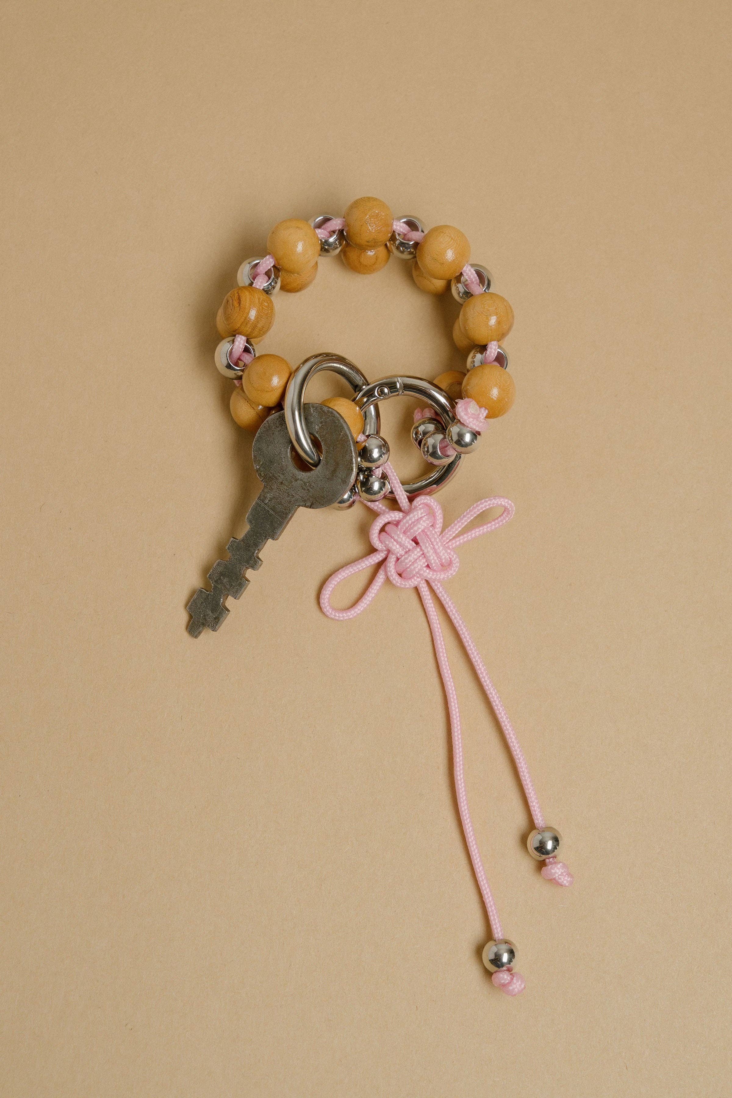 Kara Yoo | Weave Beaded Loop