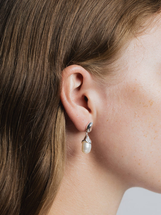 Wolf Circus | Pearl Drop Earring in Sterling Silver