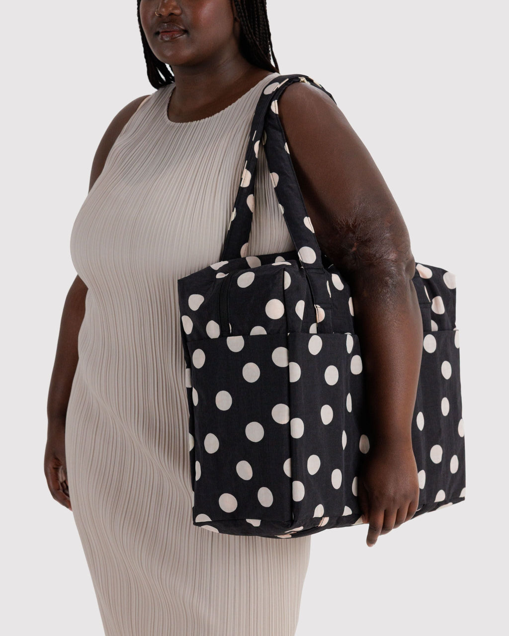 Baggu | Cloud Carry On - Black and Cream Polka Dot