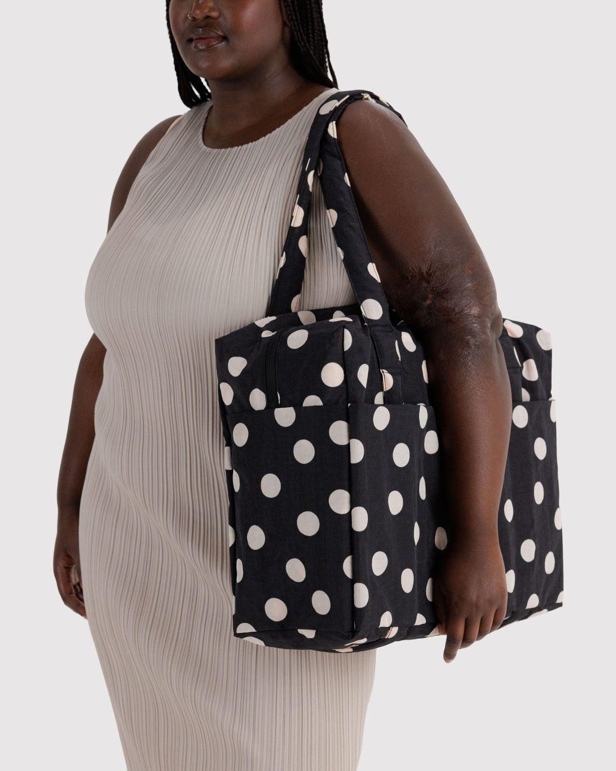 Baggu | Cloud Carry On - Black and Cream Polka Dot