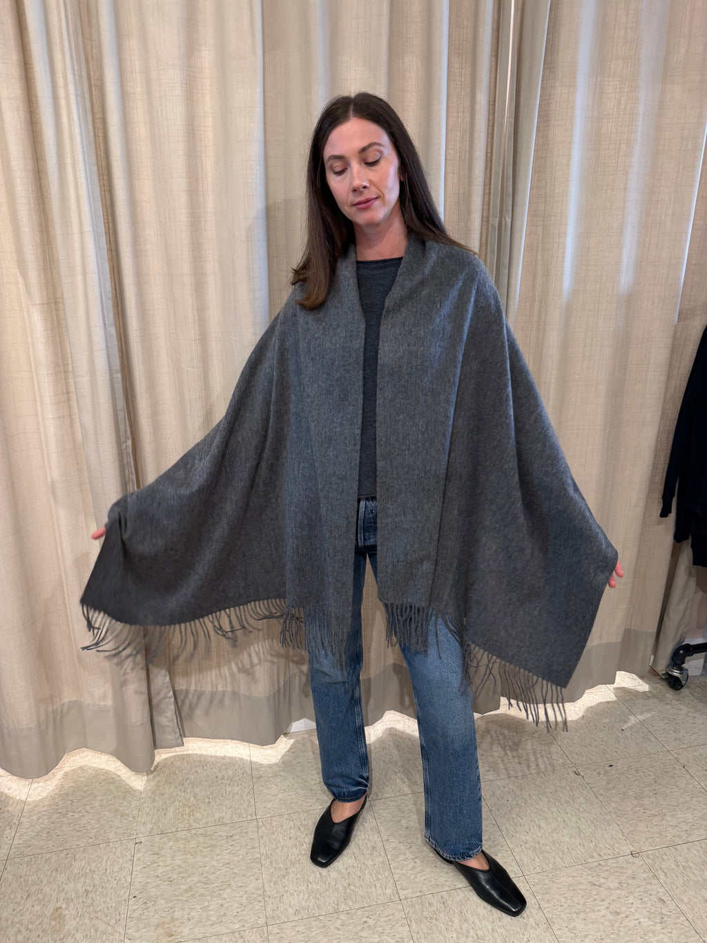 Naïf | Wes Scarf - Dark Grey
