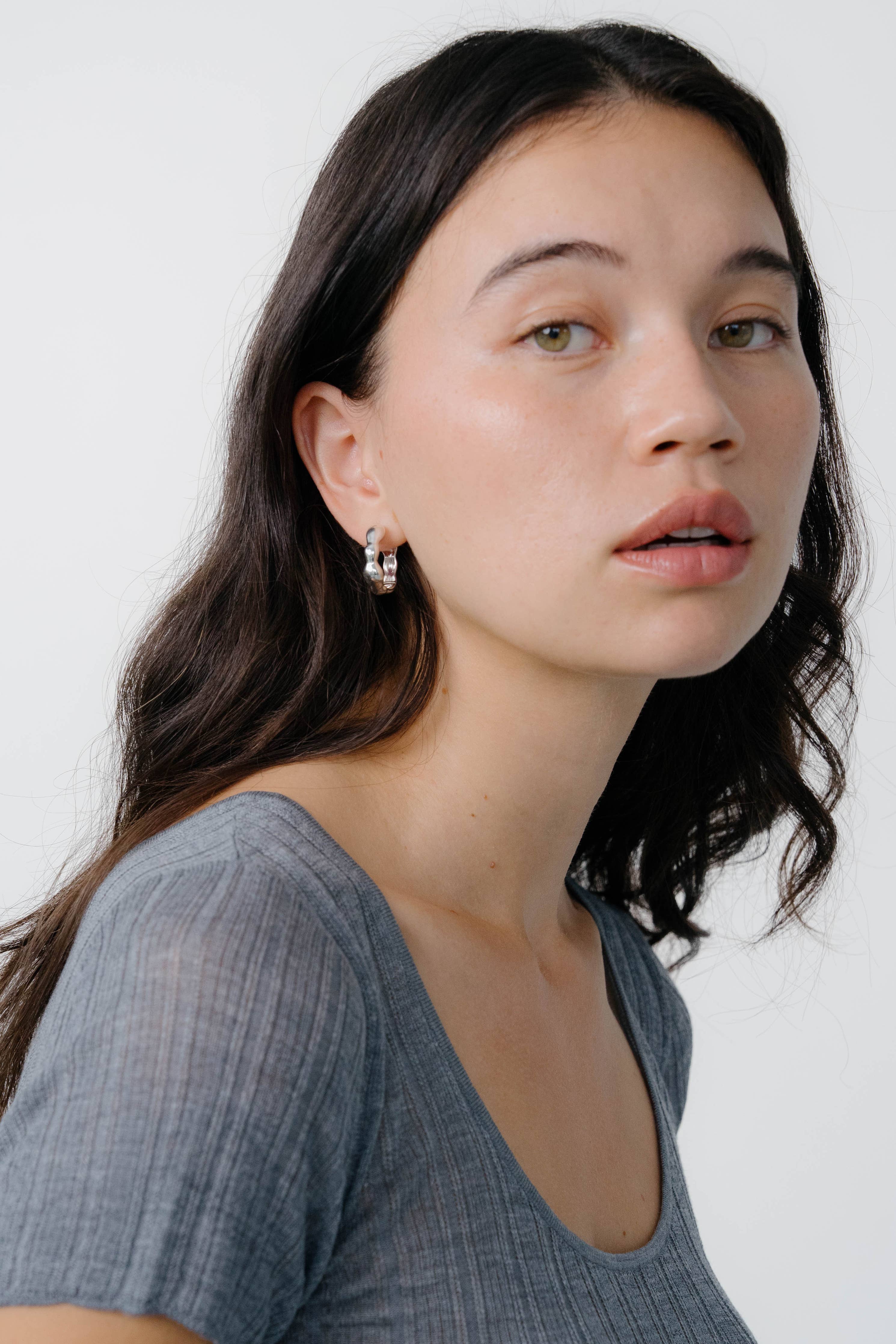 Kara Yoo | Lara Hoops, Medium - Silver