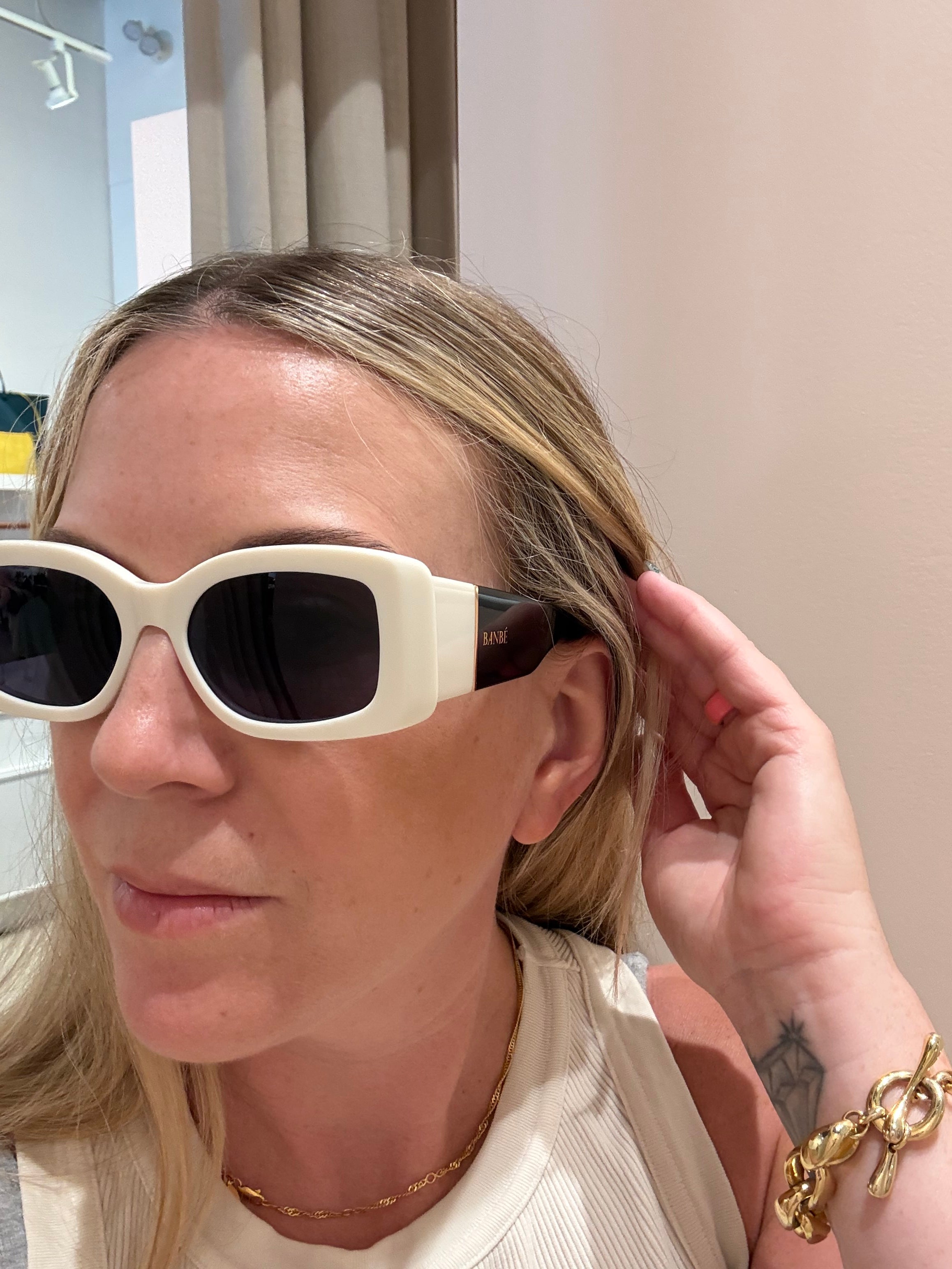 Banbé | The Margot Sunglasses - Ivory/Black