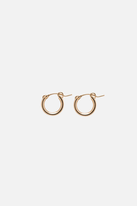 Kara Yoo | Anna Huggie Hoops - Gold