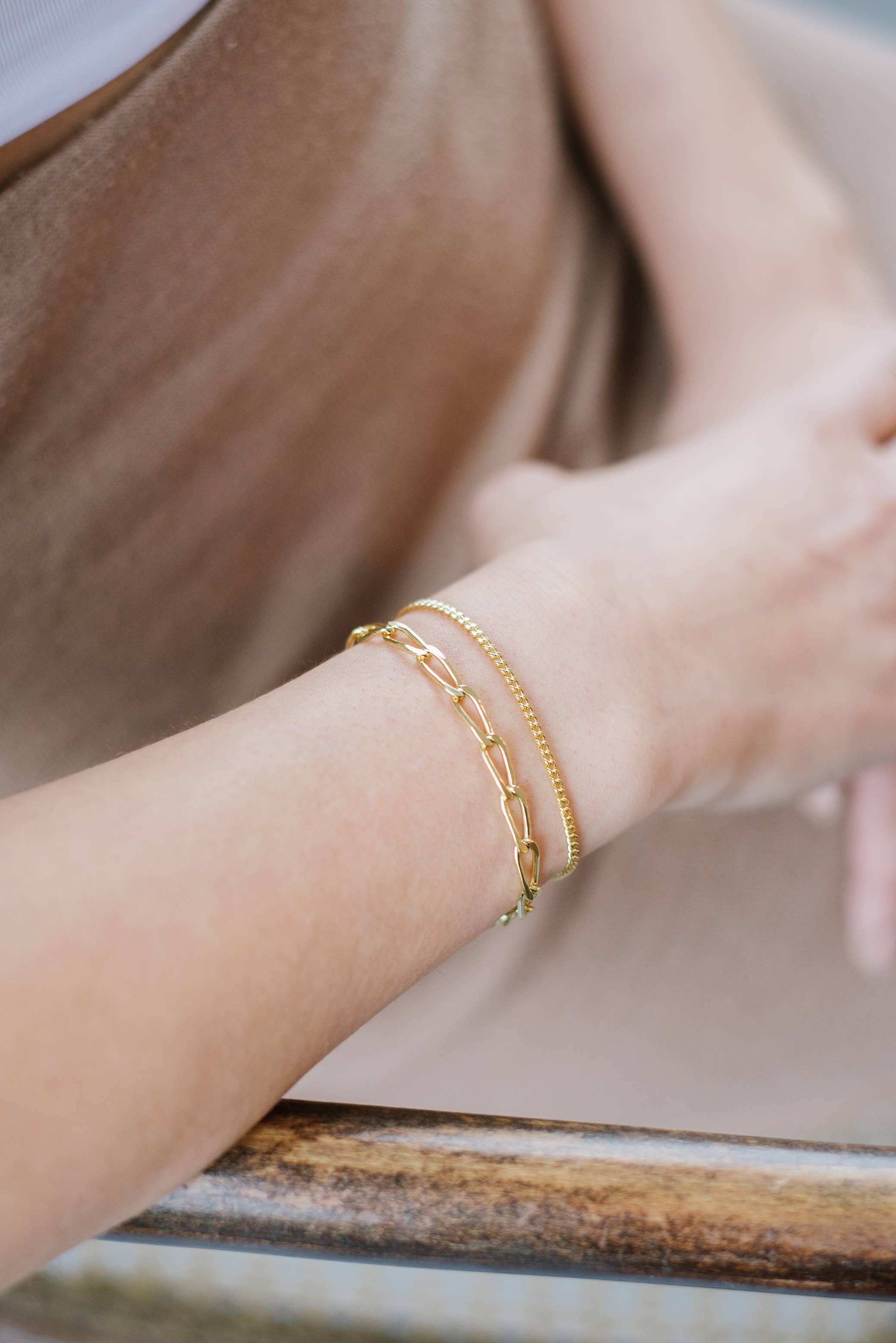 Kara Yoo | Thin Curb Bracelet - Gold