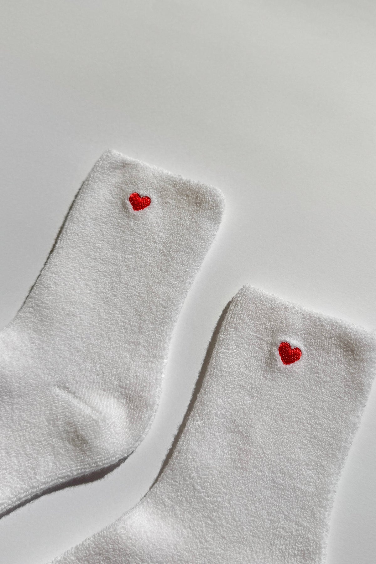 Le Bon Shoppe | Embroidered Cloud Socks - White
