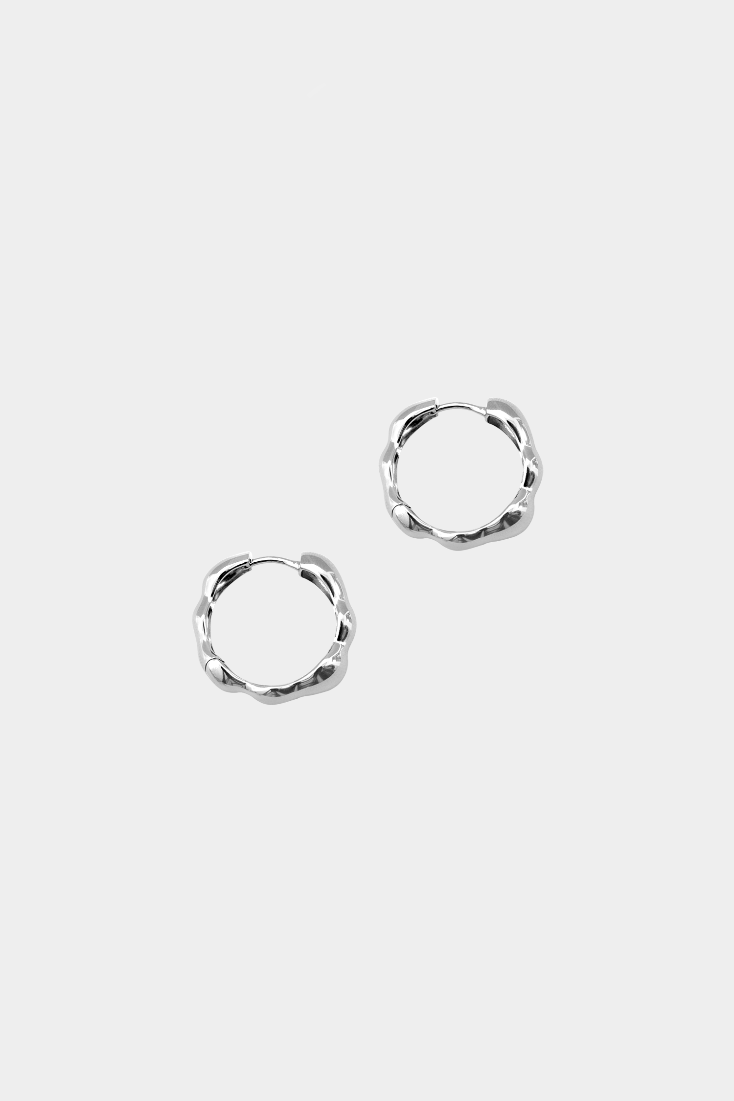 Kara Yoo | Lara Hoops, Medium - Silver