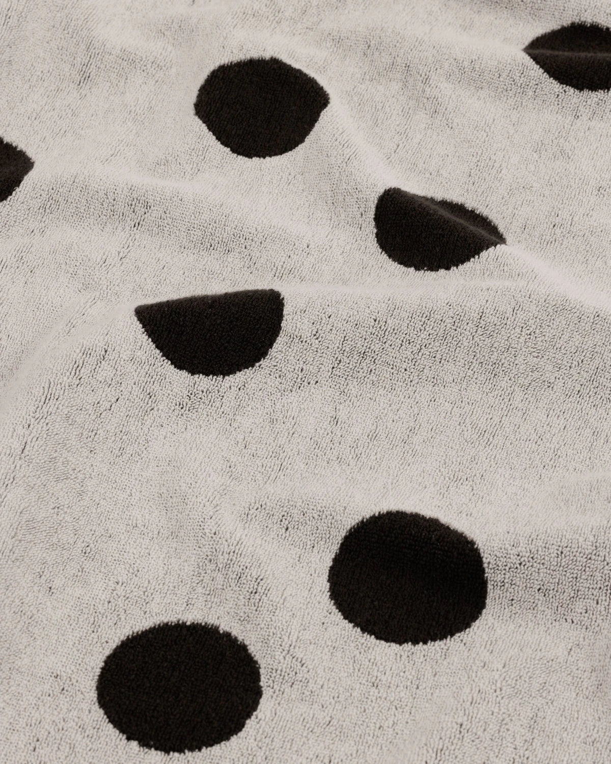 Baggu | Bath Towel - Cream and Black Polka Dot