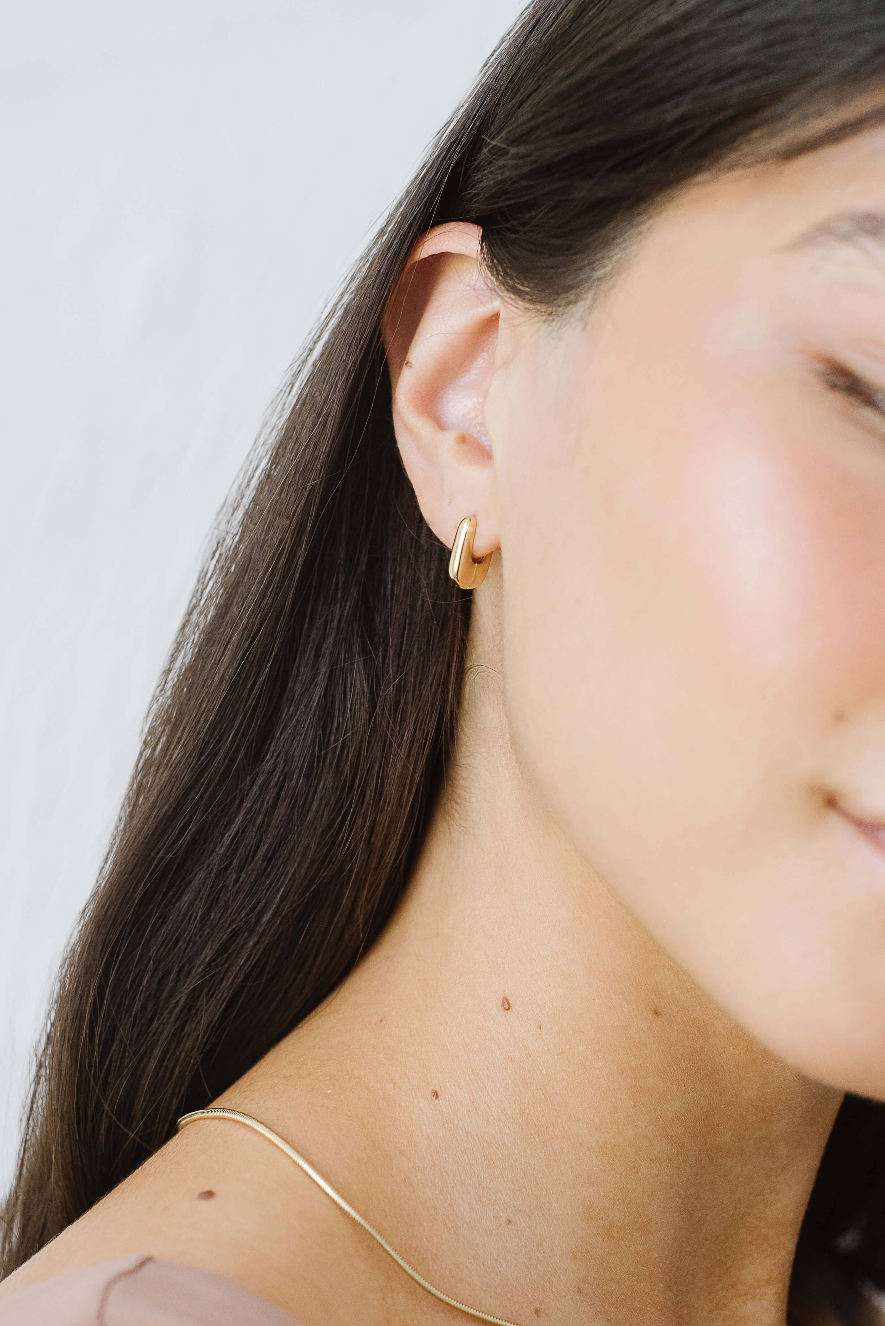 Kara Yoo | Lennox Hoops - Silver