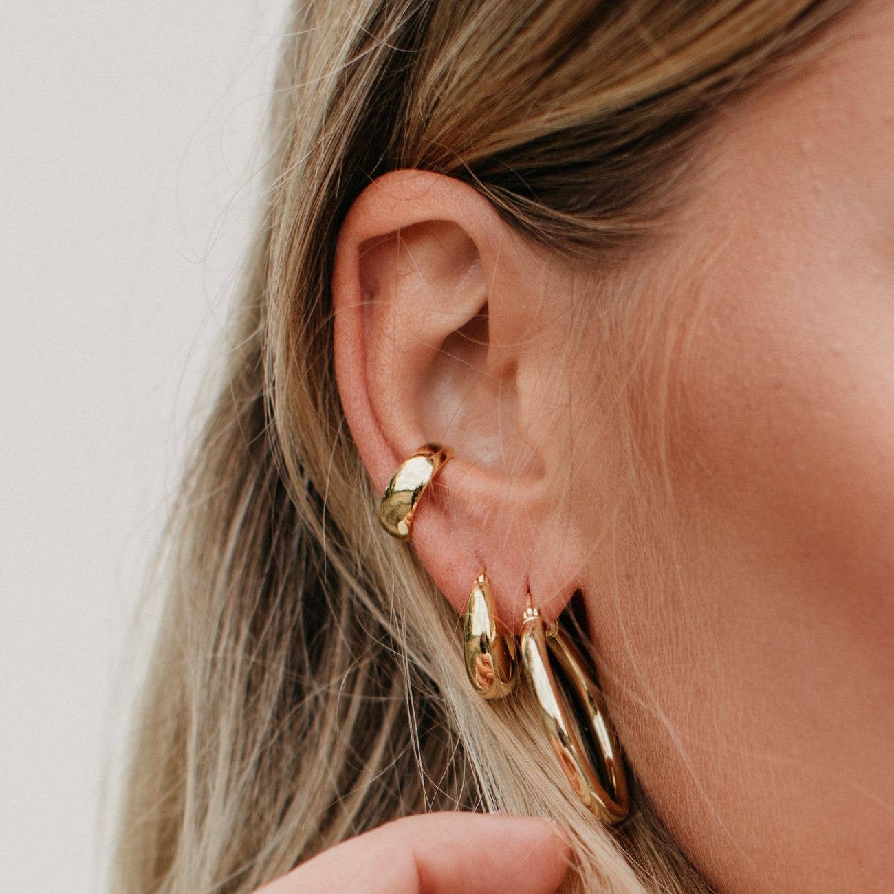 Love Local Jewelry | Anna Chunky Hoops 1.2cm - Gold