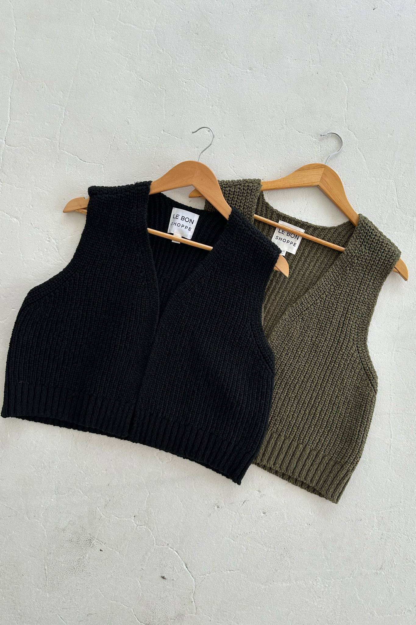 Le Bon Shoppe | Granny Cotton Sweater Vest - Black