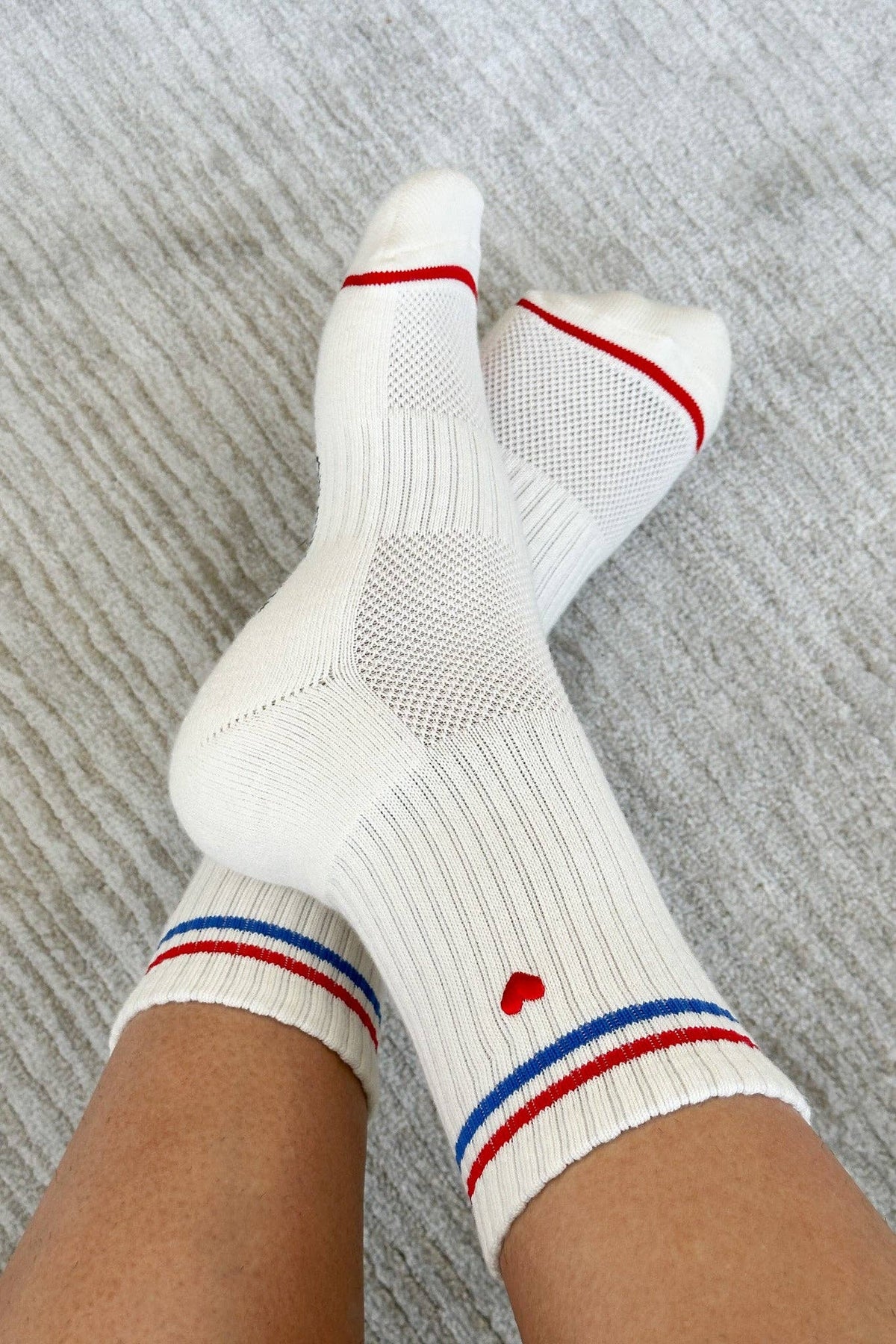 Le Bon Shoppe | Embroidered Boyfriend Socks - Parchment + Heart