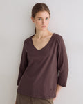 Yerse | V-neck 3/4 Sleeve T-Shirt
