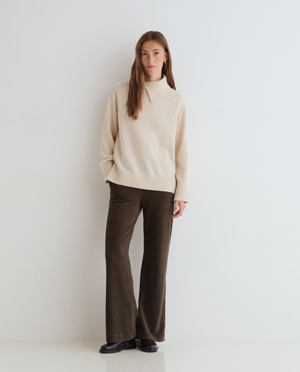 Yerse | Wide-Leg Corduroy Trousers - Khaki