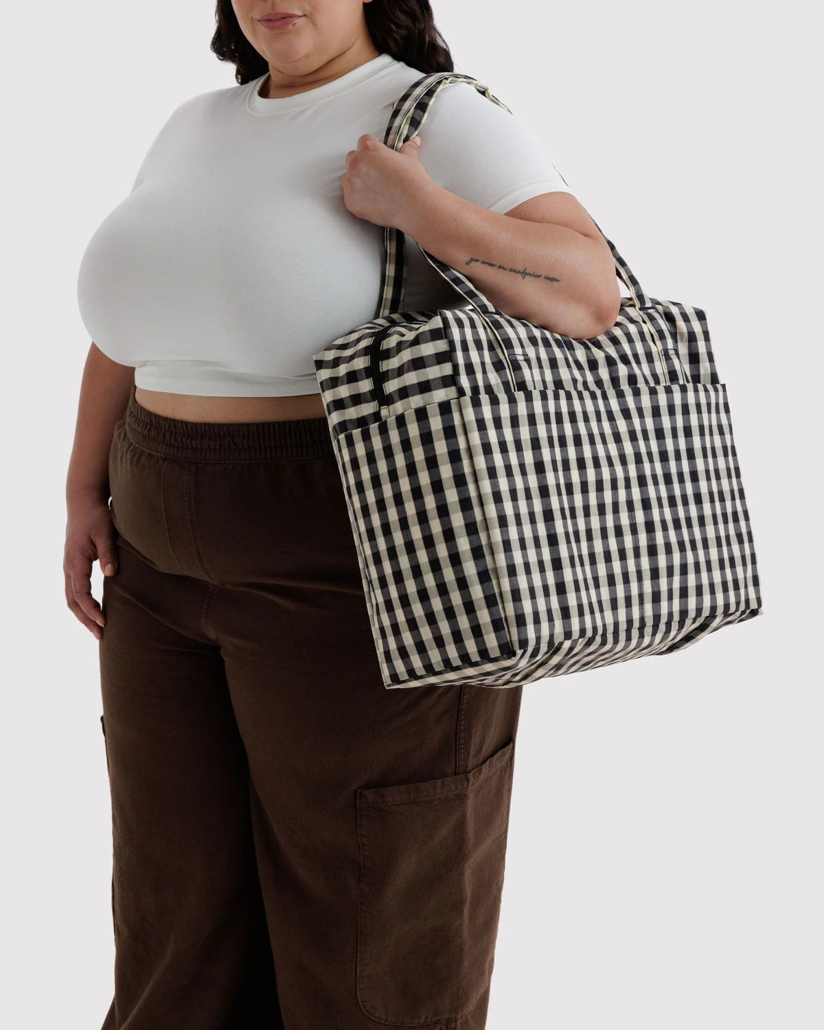 Baggu | Cloud Carry On - Black And Cream Gingham