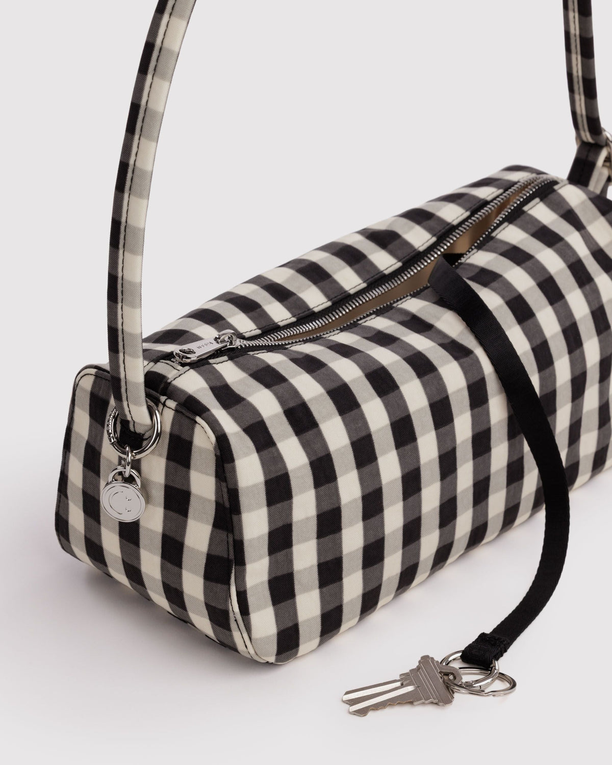 Baggu | Nylon Loaf Bag - Black and Cream Gingham
