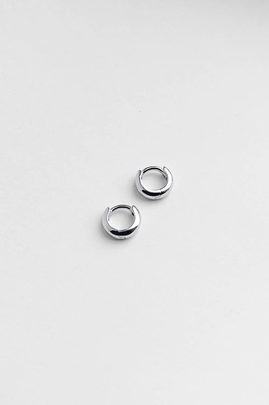 Kara Yoo | Baby Norma Huggie Hoops - Silver