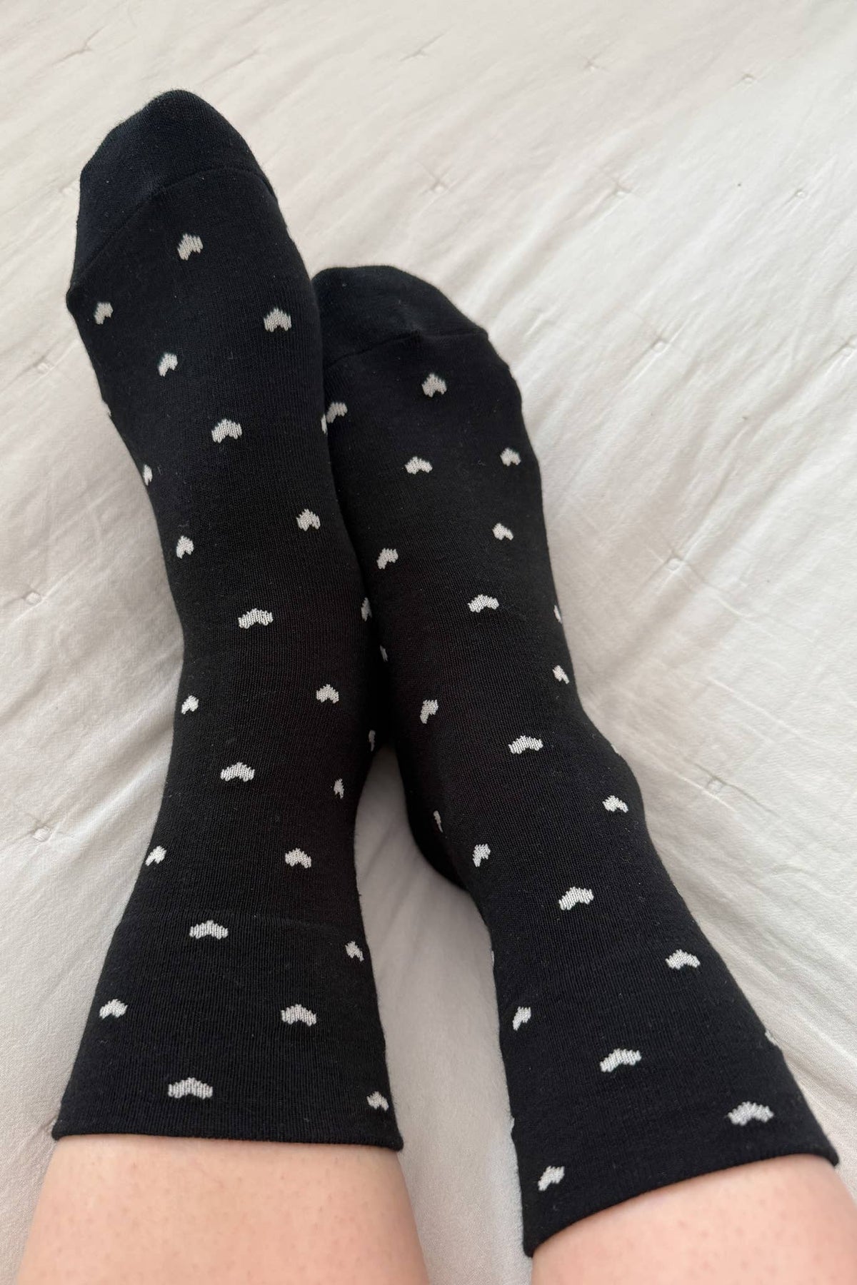 Le Bon Shoppe | Sneaker Socks: Heart - Black / Cream