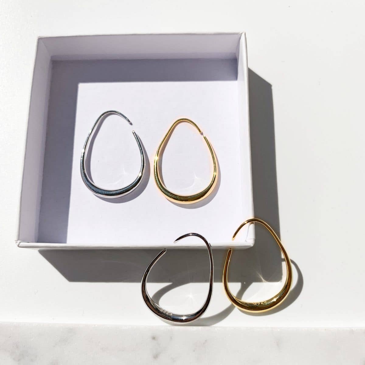 Love Local Jewelry | Clara Hoops 2.9cm - Gold