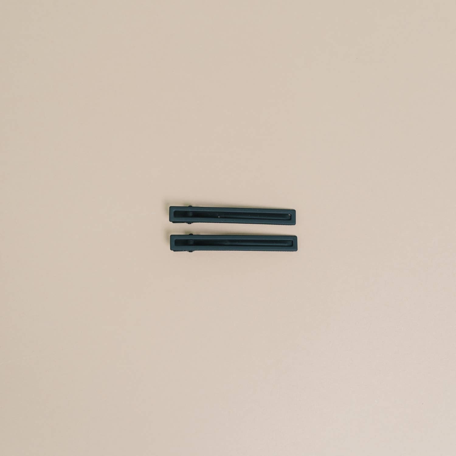 Nat + Noor | Leia Alligator Hair Clips - Black