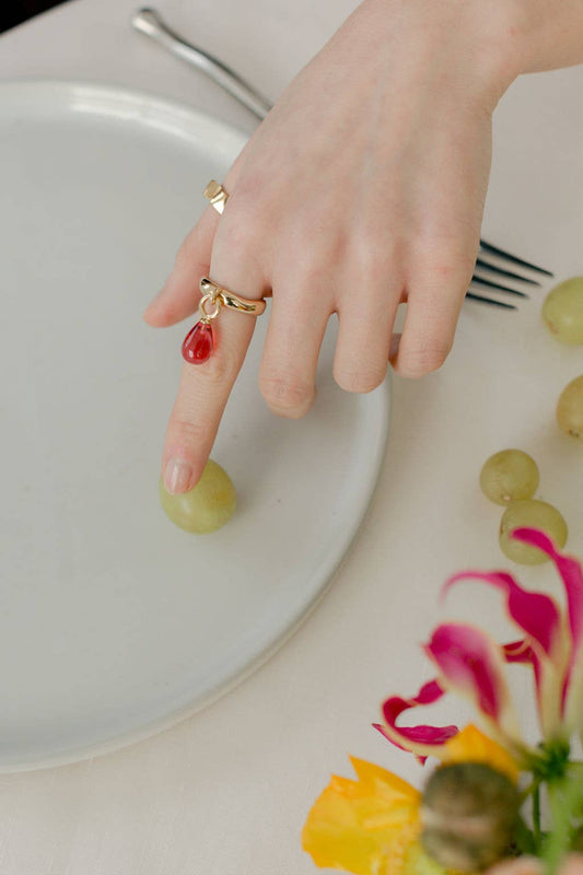 Kara Yoo | Ebba Ring - Hibiscus Gold Plated - Size 7