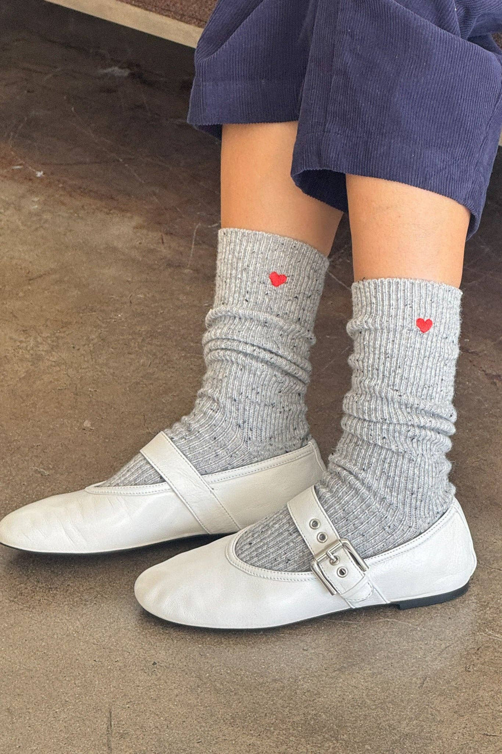Le Bon Shoppe | Embroidered Snow Socks - Cookies and Cream + Heart