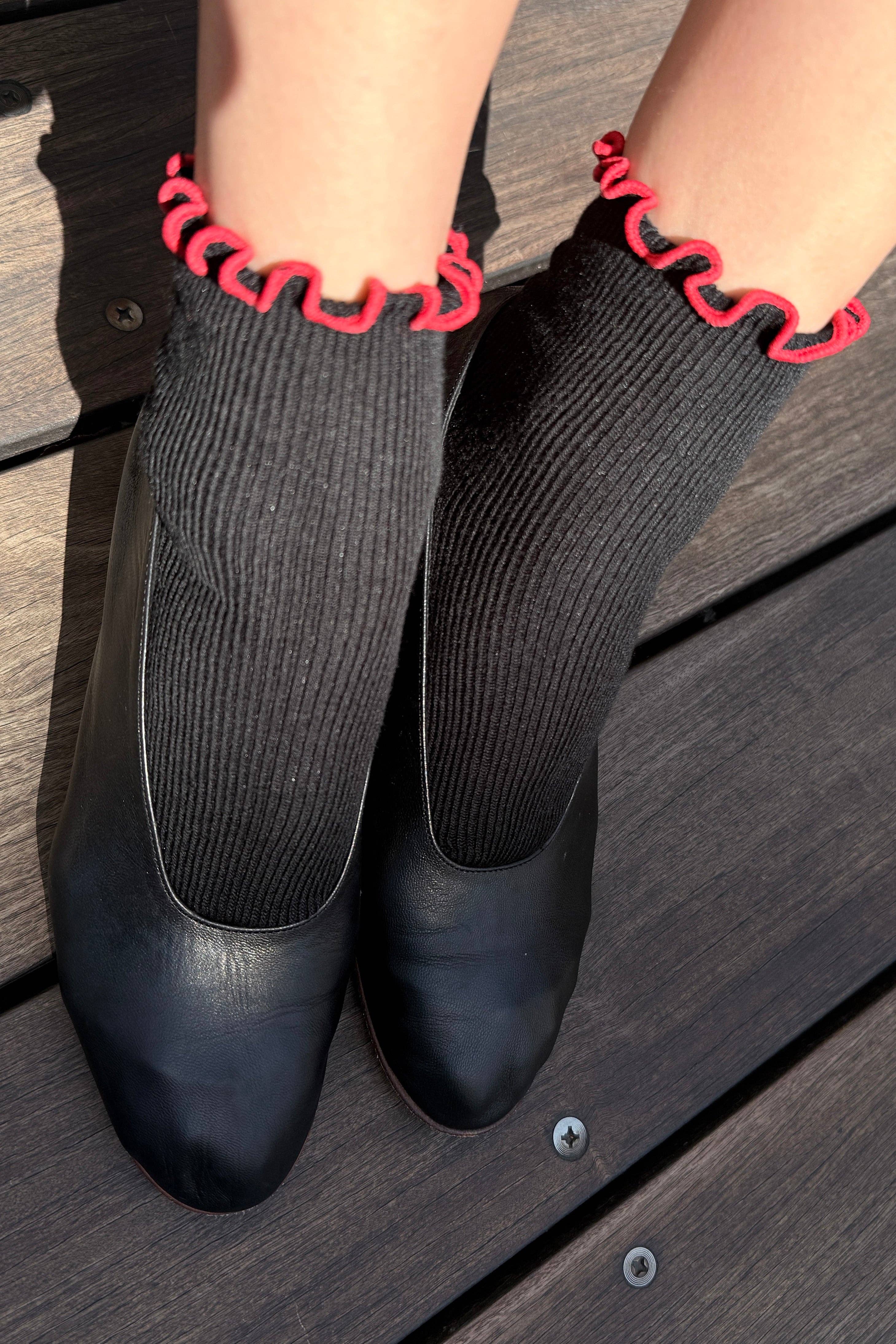 Le Bon Shoppe | The Petite Ruffled Modal Socks - Black/ Red