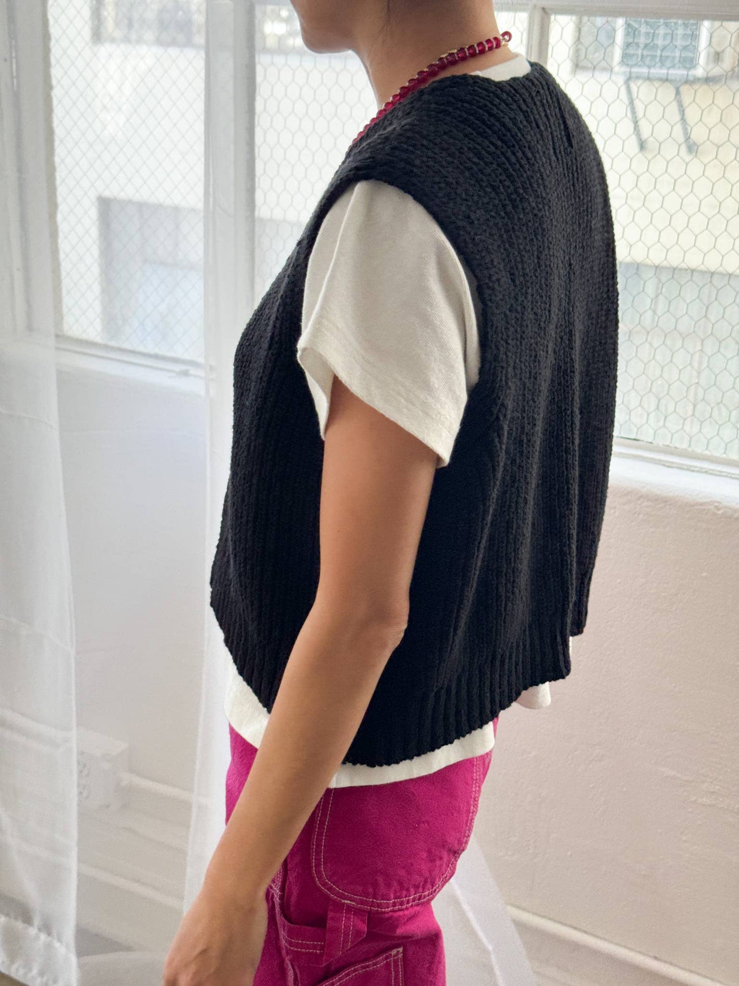 Le Bon Shoppe | Granny Cotton Sweater Vest - Black