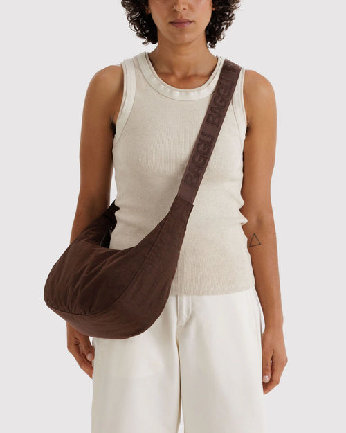Baggu | Medium Nylon Crescent Bag - Coffee