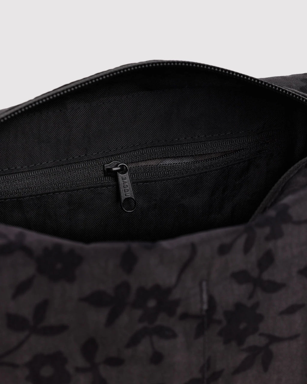 Baggu | Dopp Kit - Charcoal Ditsy Floral