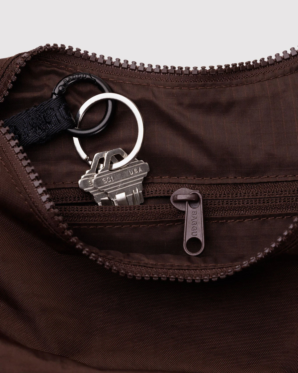 Baggu | Small Nylon Crescent Bag - Coffee