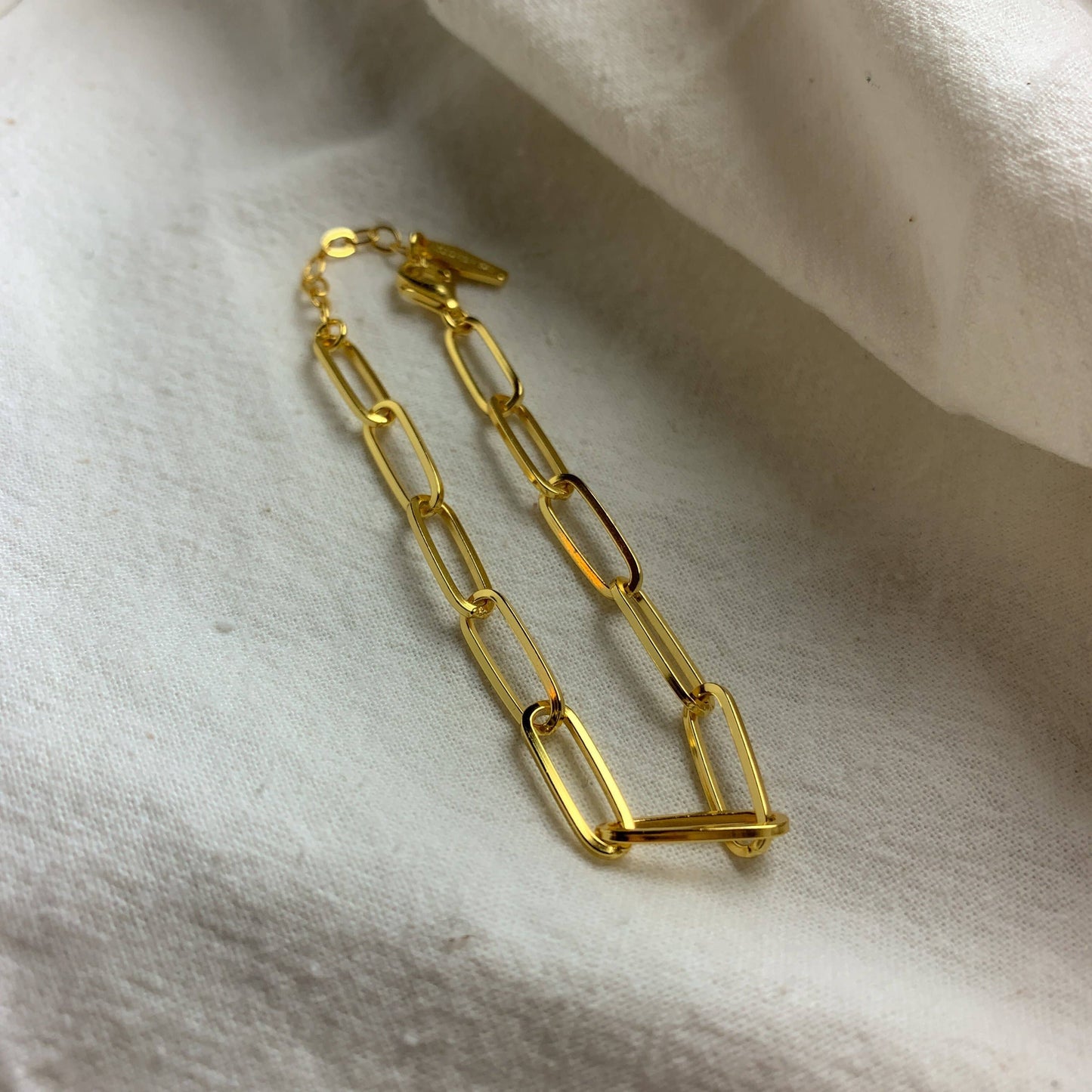 Love Local Jewelry | Hayley Bracelet - Gold or Silver