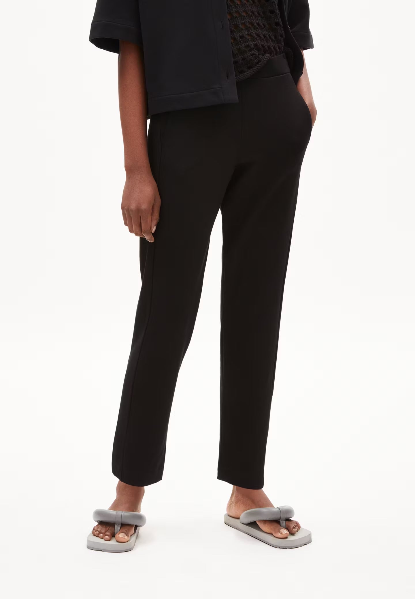 Armed Angles | Magdaalena Pants - Black