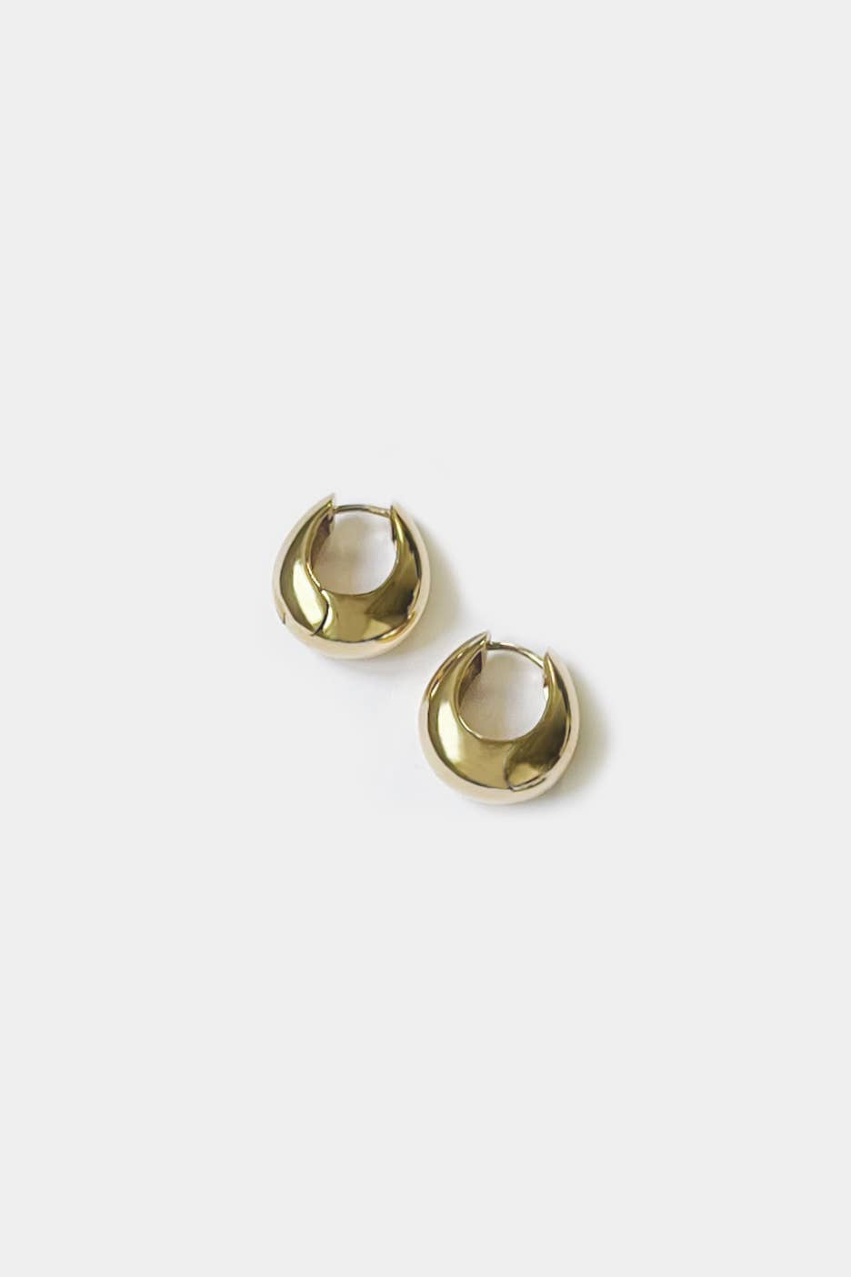 Kara Yoo | Hazel Hoops - Gold Vermeil